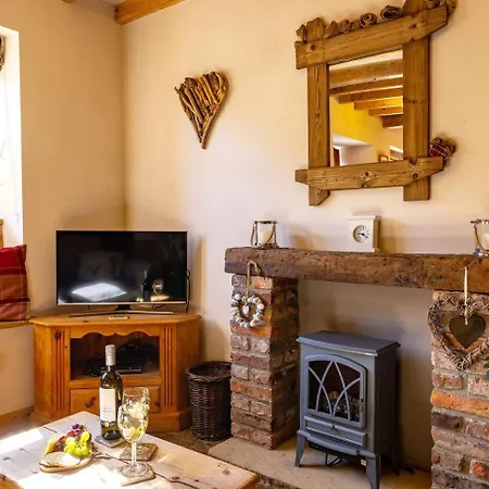 The Barn, Rustic Country Dog Friendly